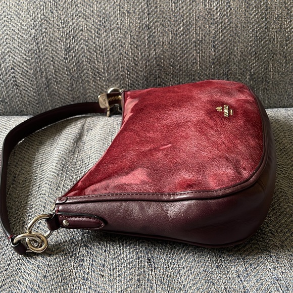 COACH CHELSEA BURGUNDY HAIR CALF/ SMOOTH LEATHER CROSSBODY BAG - Picture 11 of 16